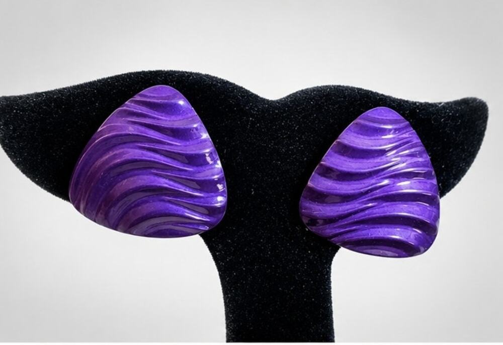 Vintage Purple Pierced Earrings 1980s Enameled Posts bp-34